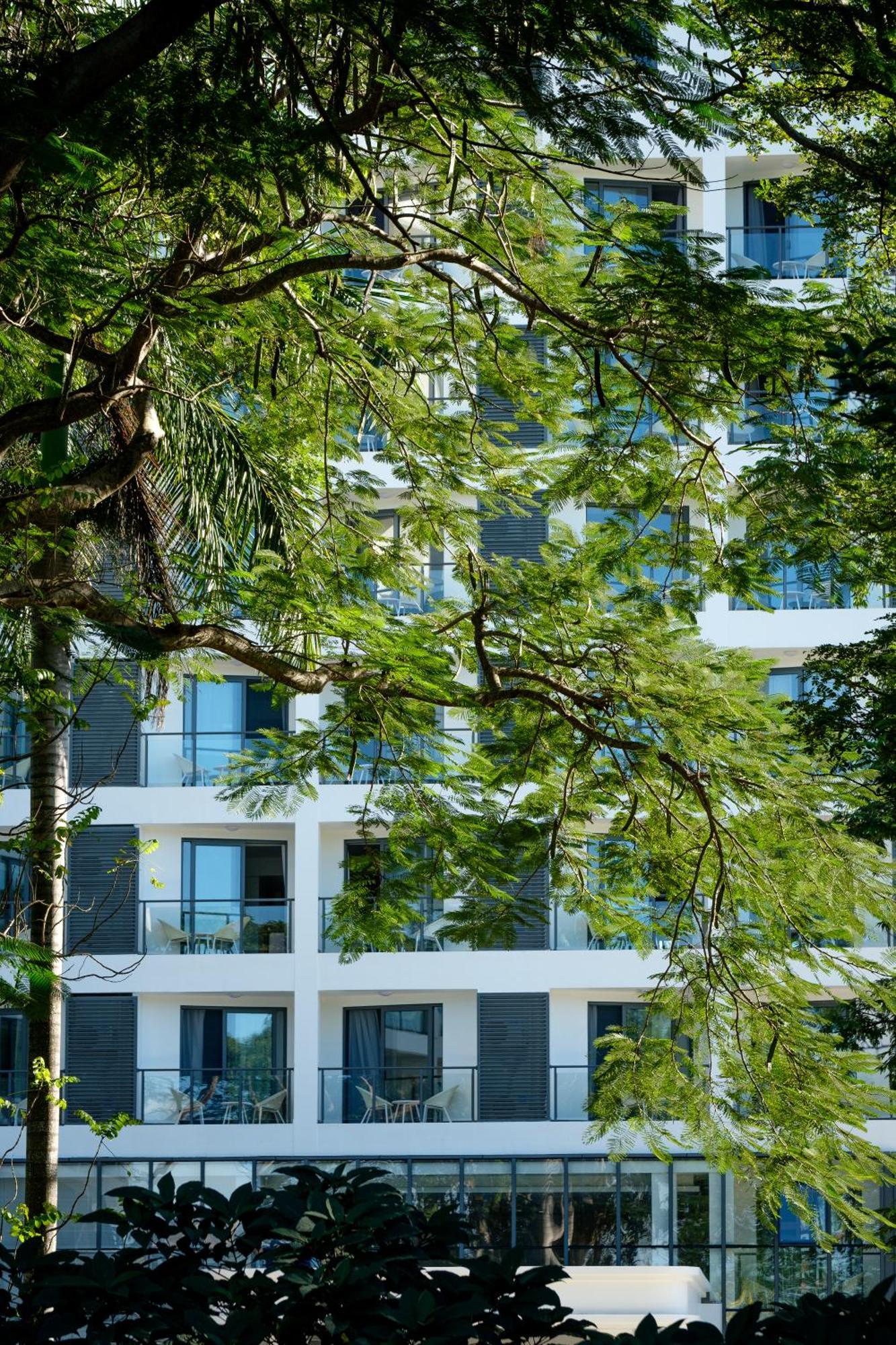 Nalagi Hotel Nadi Exterior photo